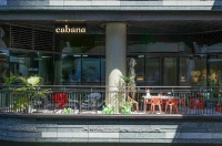 优梵艺术停业解散、网红家具店“cabana”遭投诉…高端家居市场需求受限？